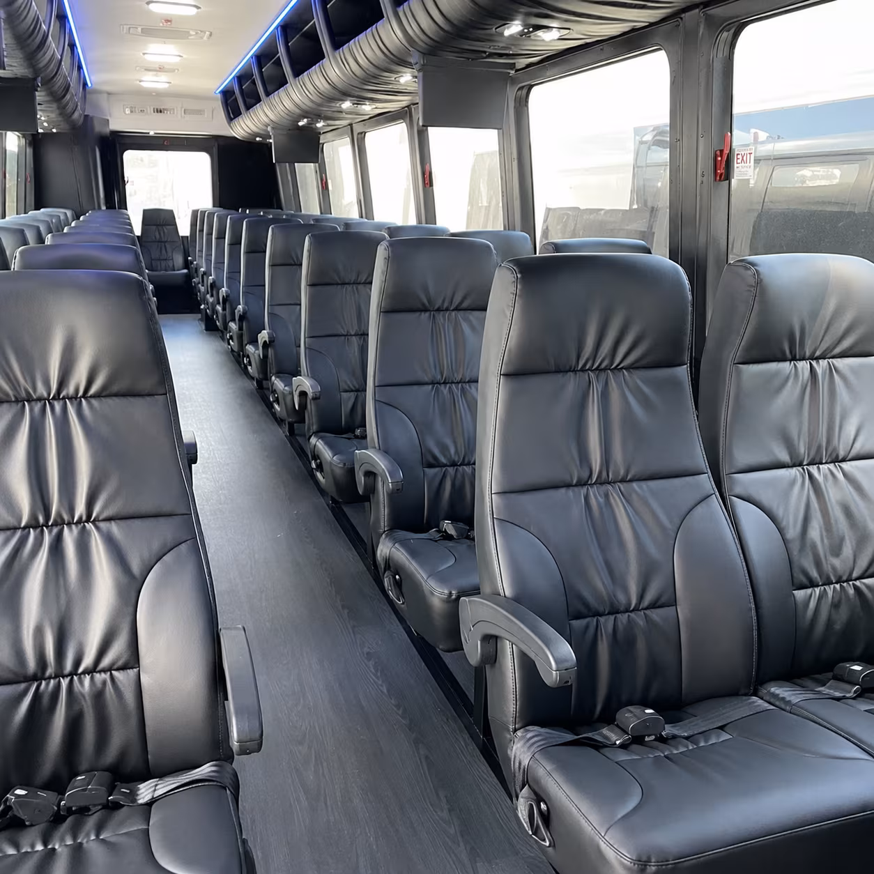 charter buses for independence weddings at historic venues and outdoor spaces
