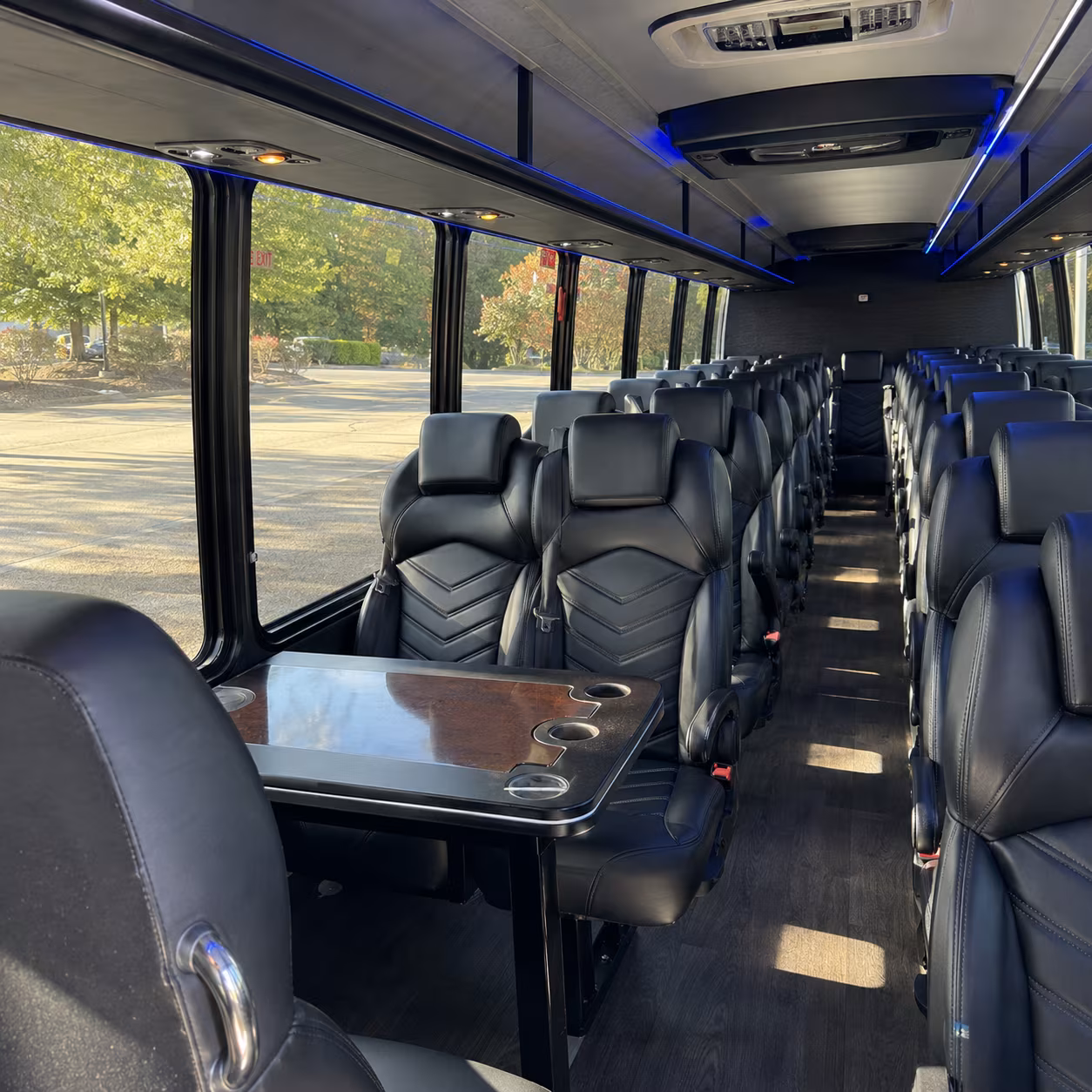 corporate wine tour bus rentals departing independence missouri