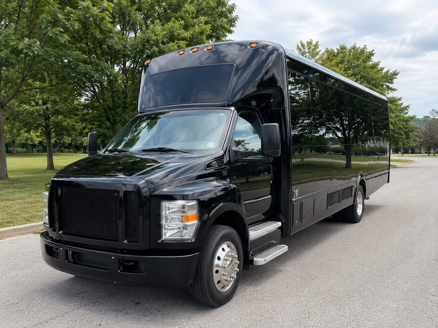 do extra stops add to the cost of a bus rental in independence missouri