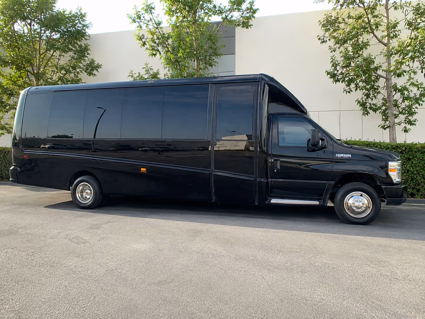 find the perfect transportation for your next concert 3