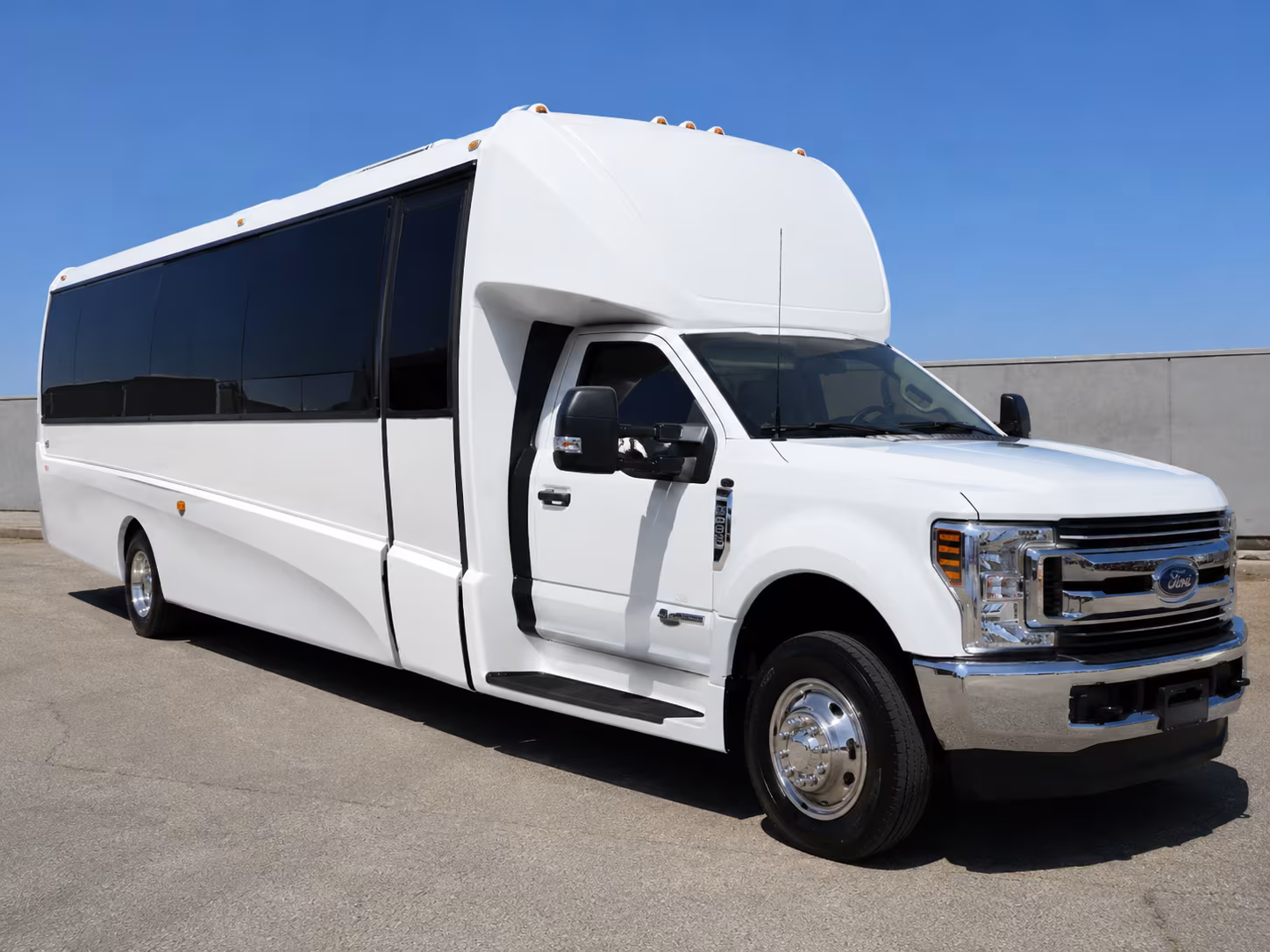 group tours and sightseeing buses through independence and kansas city