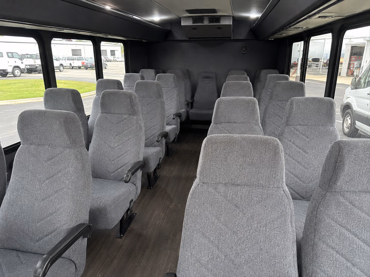 independence 15 passenger minibus interior
