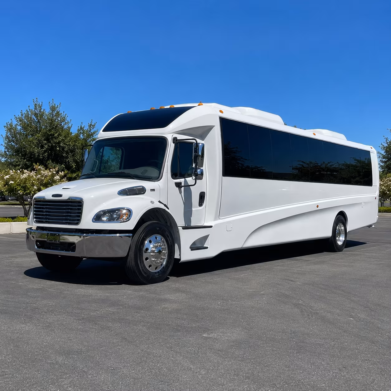 independence 15 passenger minibus
