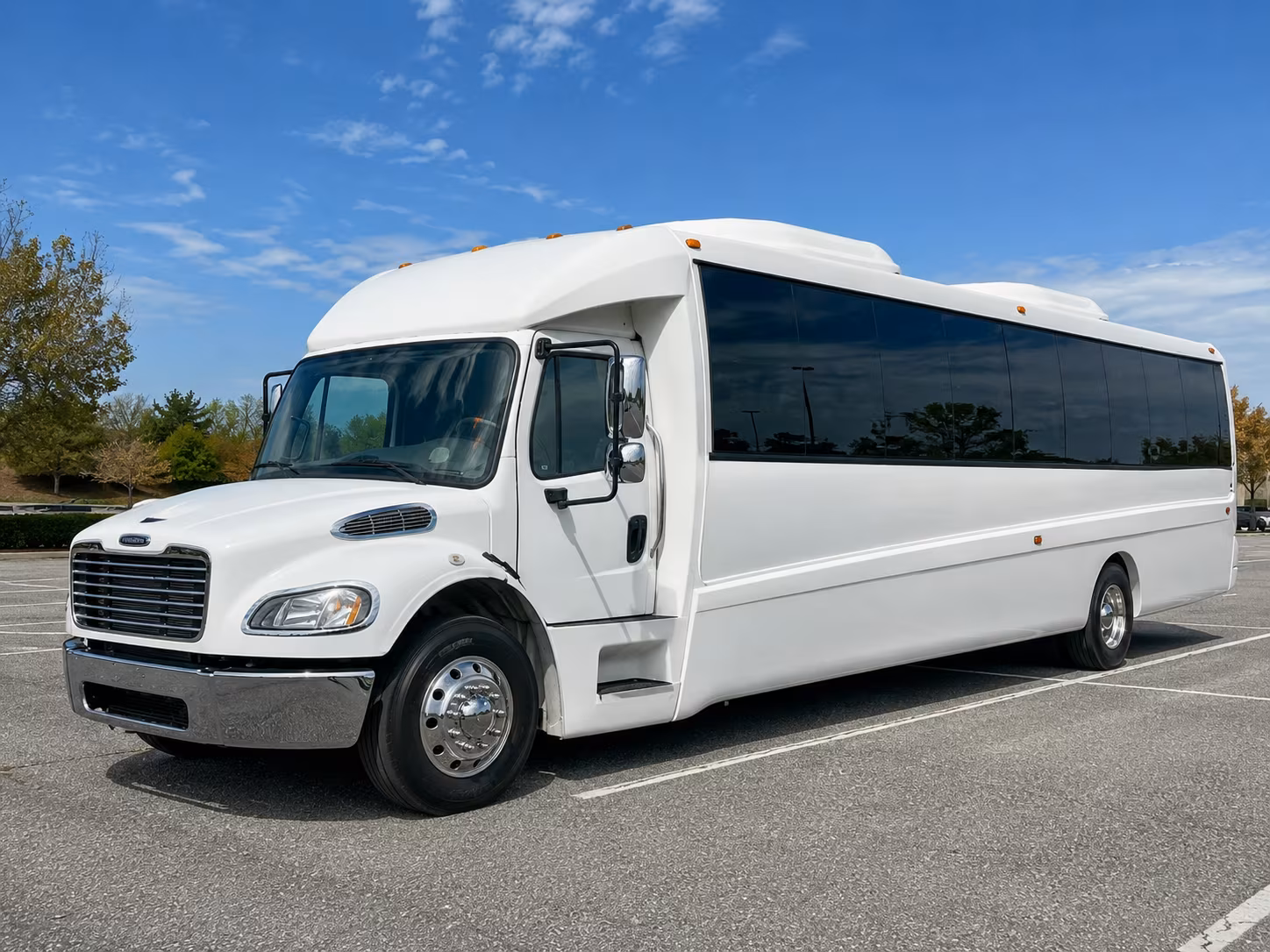 independence 30 passenger party bus