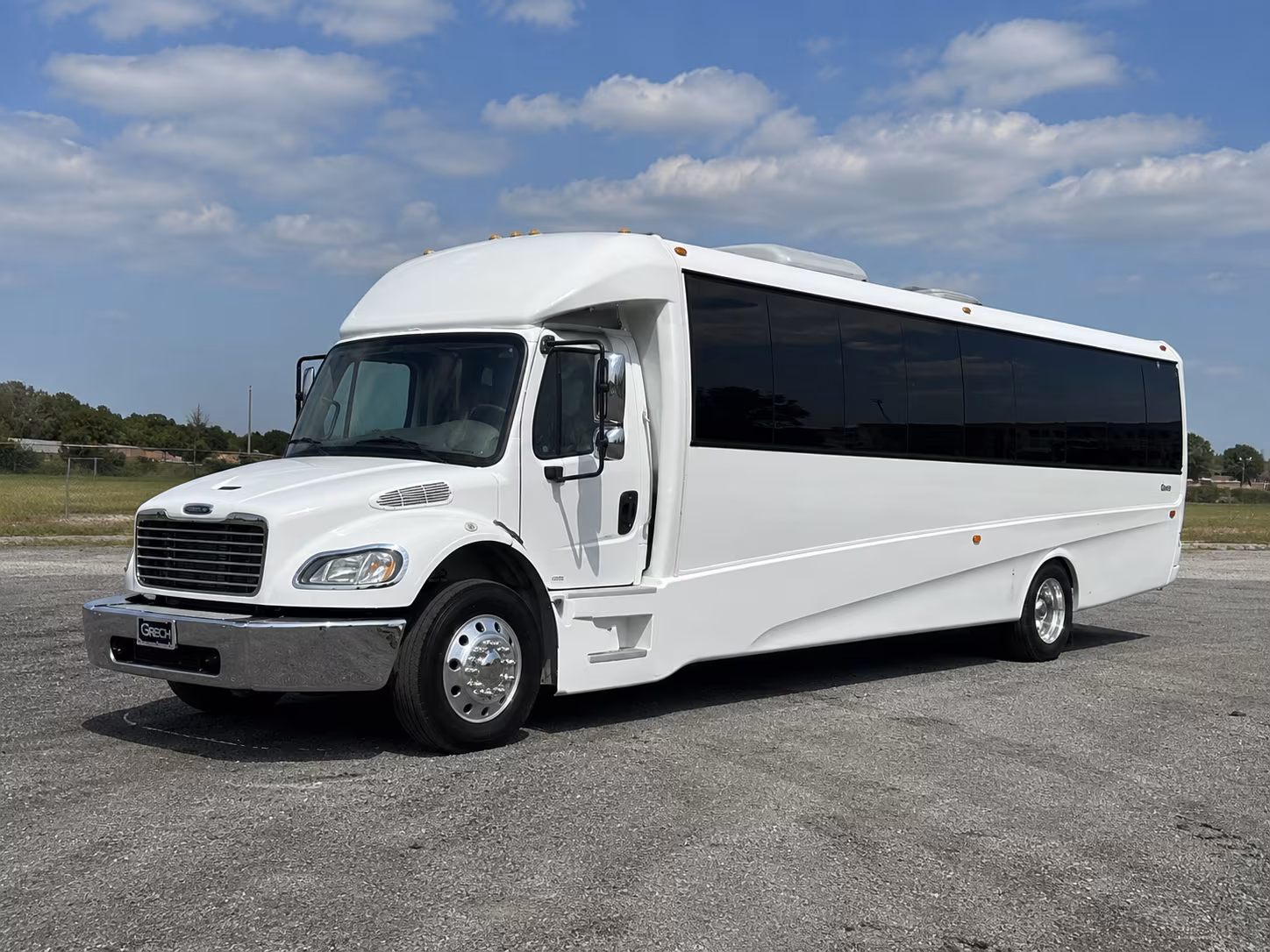 independence 50 passenger party bus