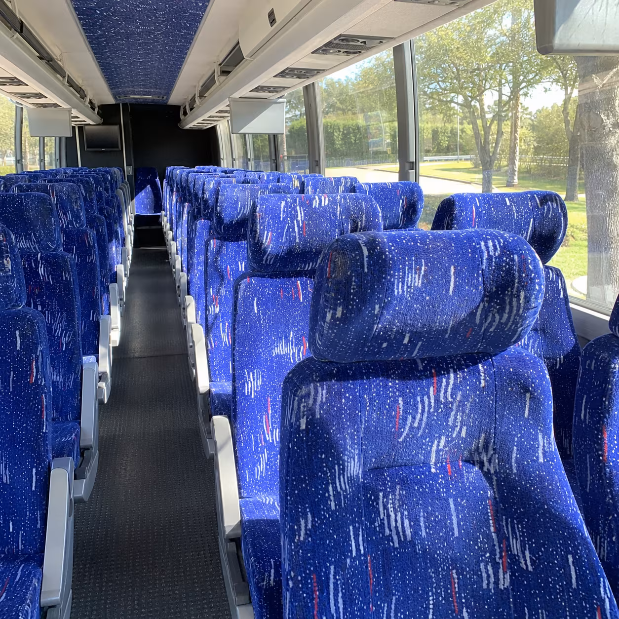 independence charter buses