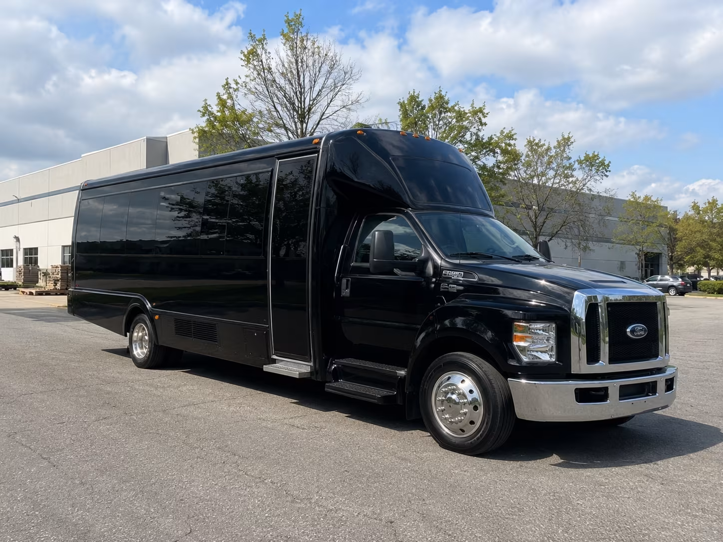 party bus rentals for independence area proms